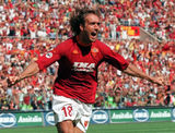 20010617RomaBatistutawp.jpg