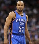 derek_fisher0421l0.jpg