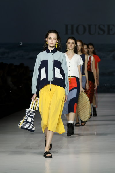HKFW-1809-d1h4_105.JPG
