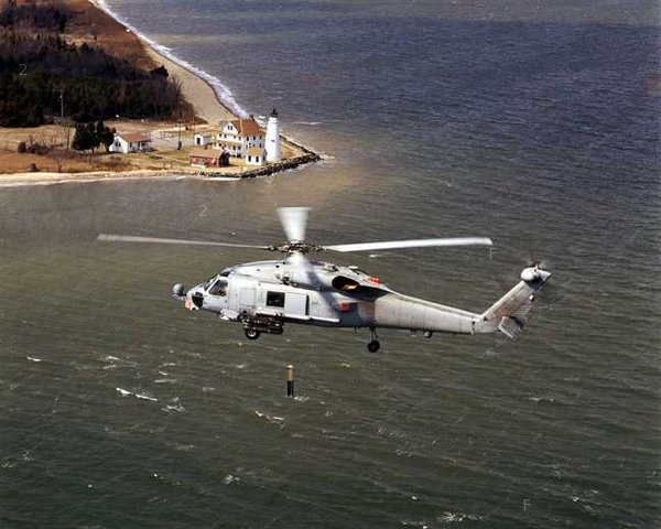 MH-60R 海鷹直升機 002.jpg