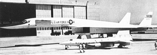 XB-70A-1,X-15A-2_02.jpg