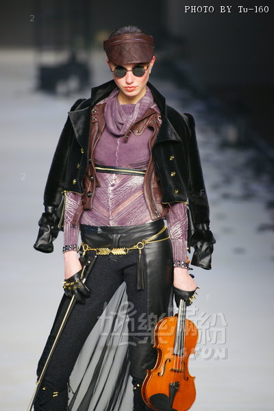 HKFW12FW-D3G1_012.jpg