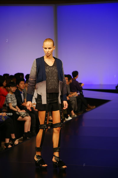 HKFW2012SS-D1m3_007.JPG