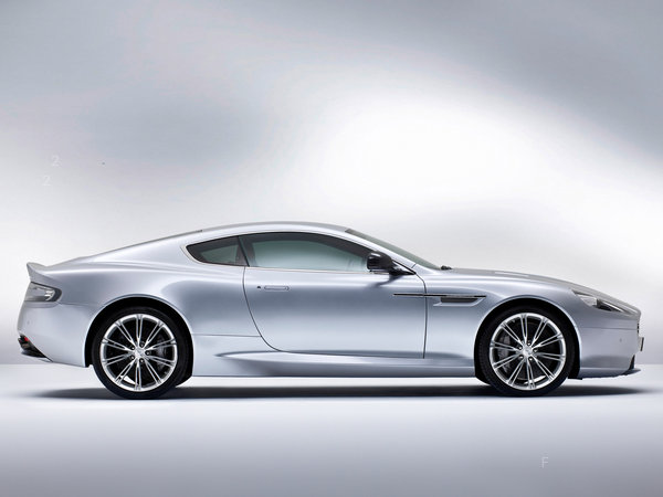 astonmartin_db9-2013_r4_jpg.jpg