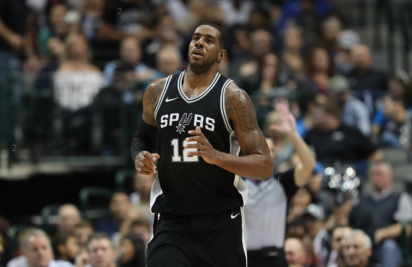LaMarcus_Aldridge_GettyImages-874659034.jpg