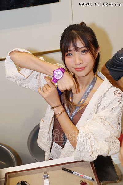 TDC-Watch-250905_A90.JPG