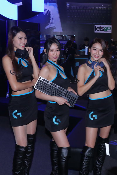 HKCCF-1708-Logitech_01.JPG