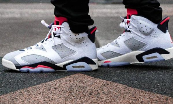 aj-6-tinker-web_18778999455bd1aa144e4a7.jpg