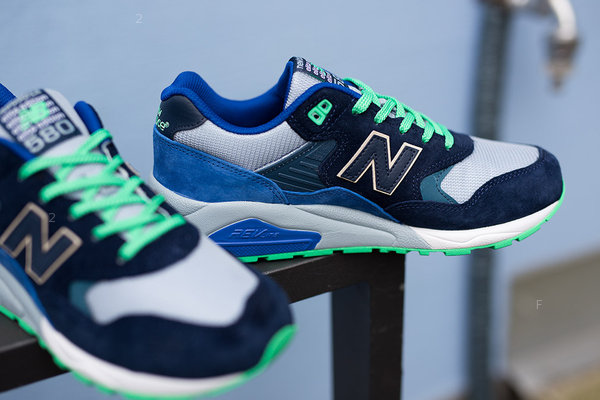 New-Balance-MRT580OV-Kopie.jpg