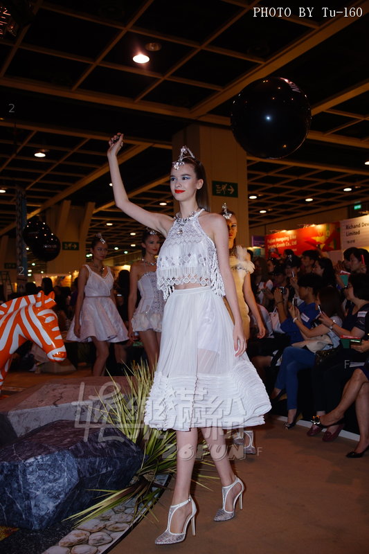 HKFW-1507-d1w1_58.JPG