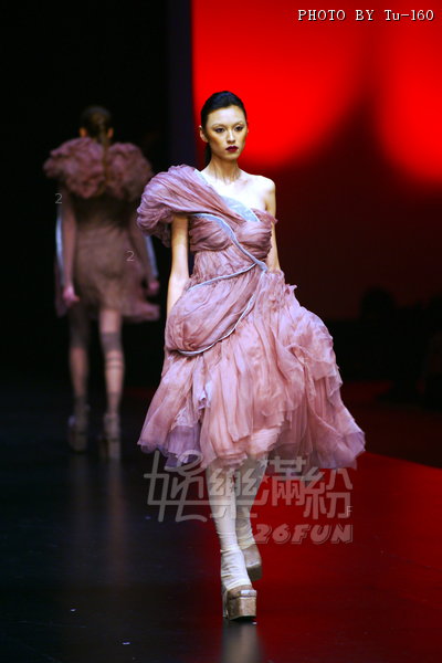 HKFW2011W-YDC_059.jpg