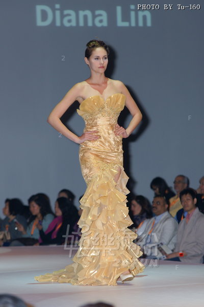 HKFW2010-D1M1_017.jpg