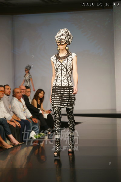 HKFW2012SS-D1HS6_030.JPG