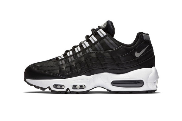 https _hypebeast.com_image_2018_09_nike-air-max-95-black-reflect-silver-white-0.jpg