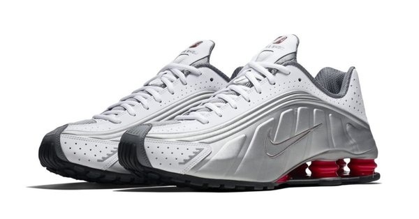 nike-shox-r4-2018-retro-image.jpg