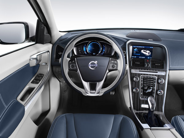 volvo_xc60-plug-in-hybrid-concept-2012_r1_jpg.jpg