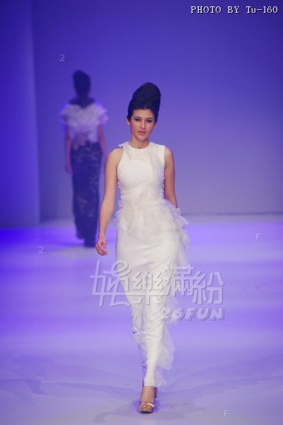 HKFW12FW-D3L3_041.jpg
