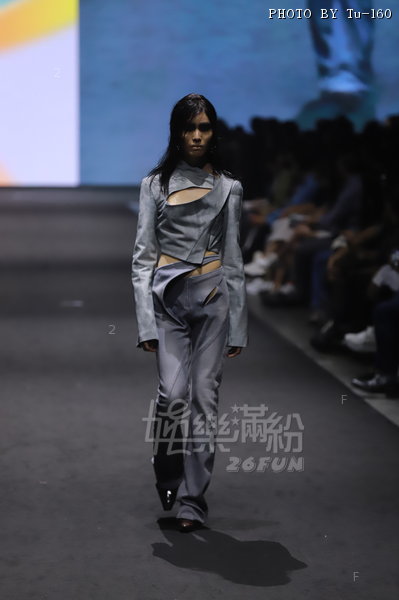 Polyu-FW2406-FW_750.JPG