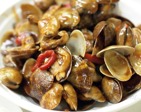 three-dinner3.jpg