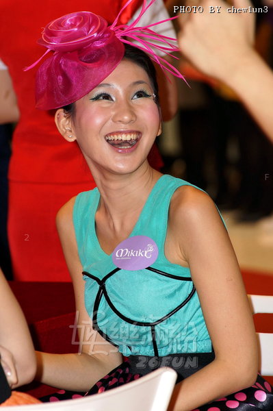 MikikiOM30Oct11 227.jpg