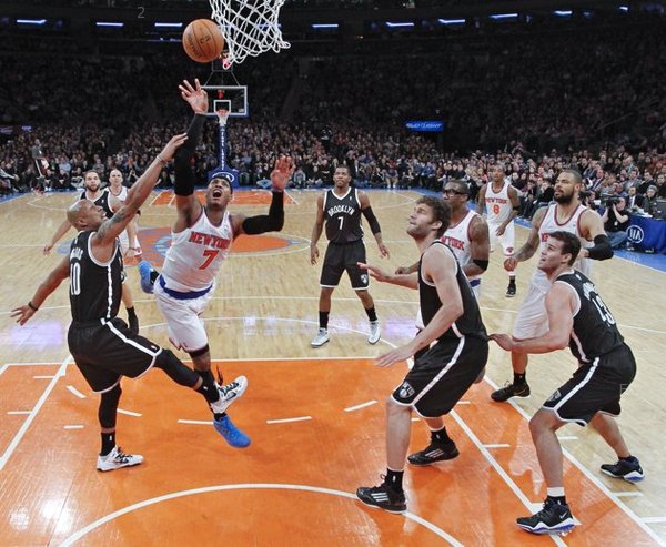 2013-01-21T222326Z_608445764_GM1E91M0HO001_RTRMADP_3_NBA.jpg