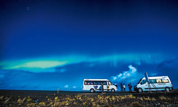 gofeature_aurora04.jpg