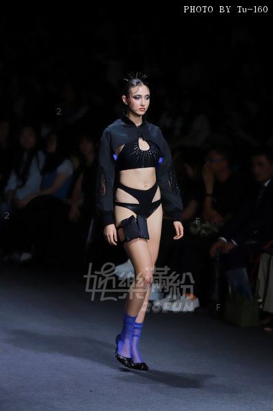 Polyu-FW2506-FW_535.jpg