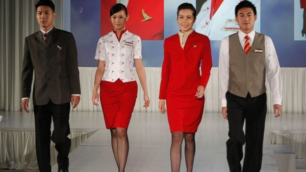 ht_cathay_airlines_uniform_wy_140508_16x9_992.jpg