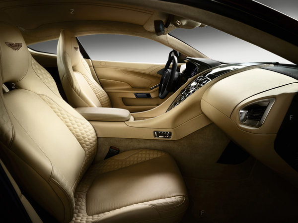 astonmartin_am-310-vanquish-2012_r3_jpg.jpg