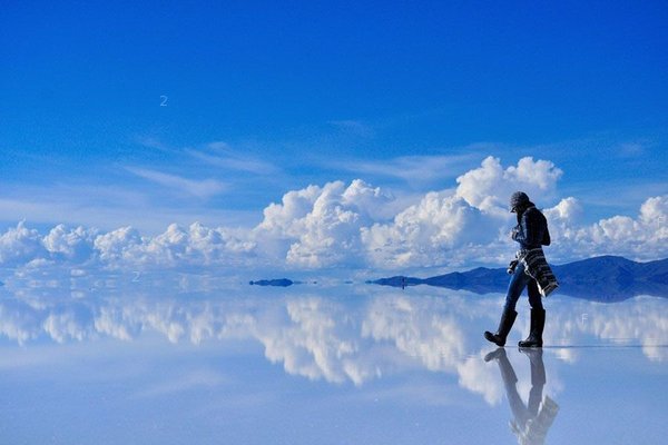 bolivia-highlights-plus-airstream-campers-on-uyuni-slat-flats_6_salar-de-uyuni.jpg