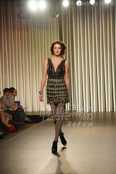 HKFW2010S-D3M1_009.jpg