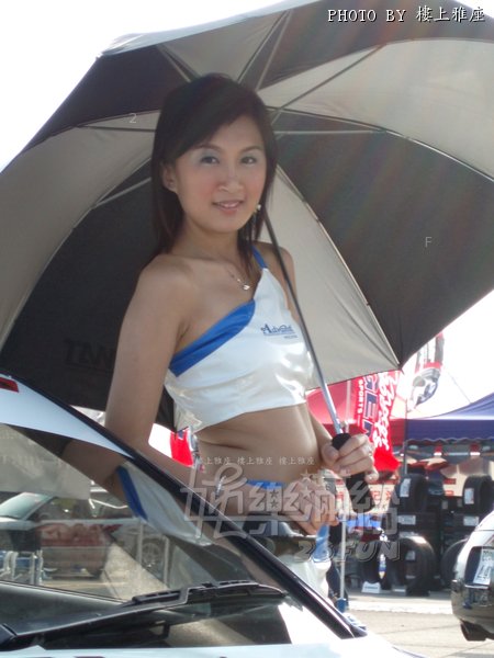 ADVANTI09.JPG