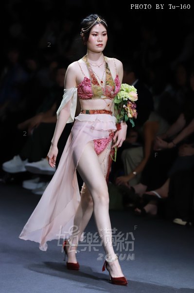 Polyu-FW2506-FW_639.jpg