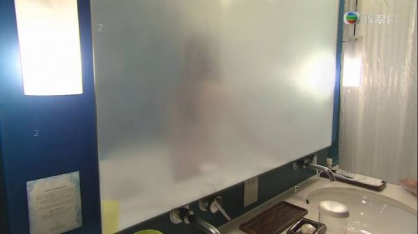 黃翠如_蕭正楠_沖涼3.jpg