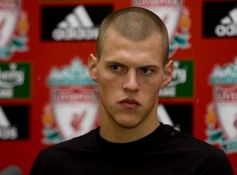 110108-skrtel-04.jpg