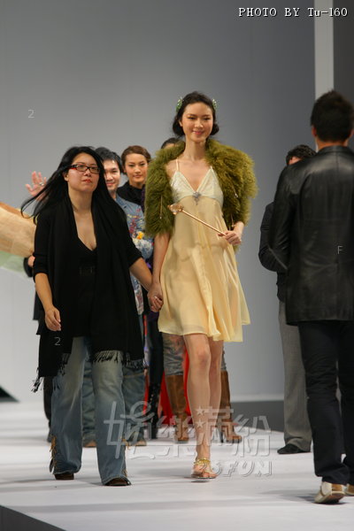 HKFW2010-D3M2_062.jpg