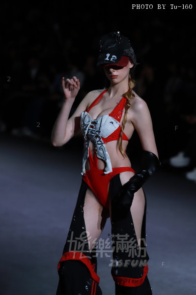 Polyu-FW2506-FW_525.jpg
