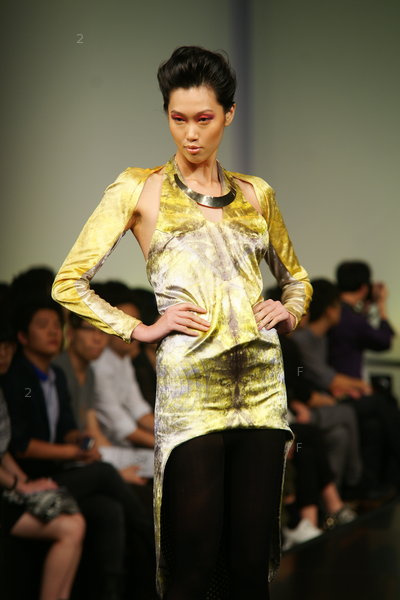 HKFW2012SS-D1m3_049.JPG