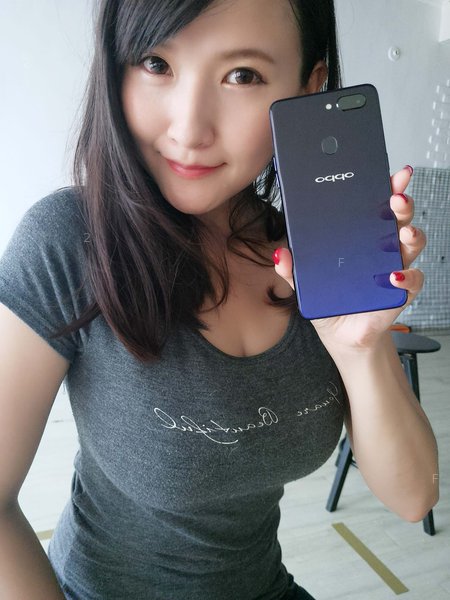 OPPO手機開箱文.jpg