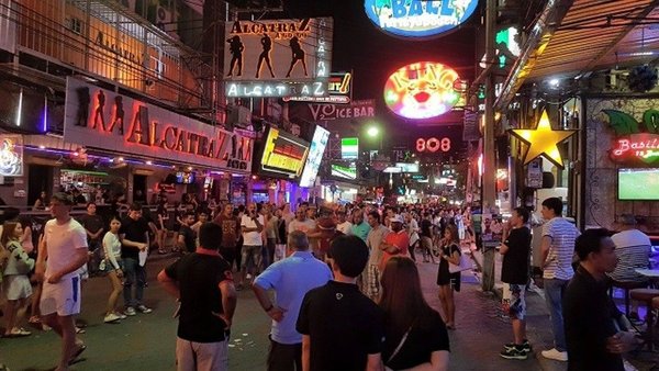 walking-street-23-october-2016-1000x563.jpg