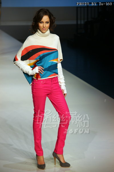 HKFW12FW-D3L1_040.jpg