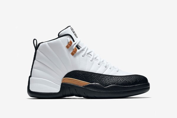 afew-store-sneaker-air-jordan-12-retro-chinese-new-year-white-black-barsity-red-32.jpg