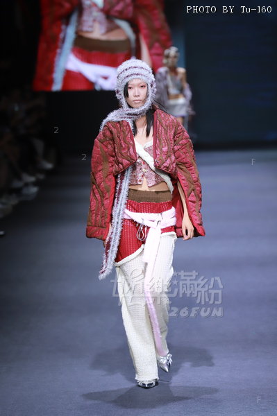 Polyu-FW2506-FW_103.jpg
