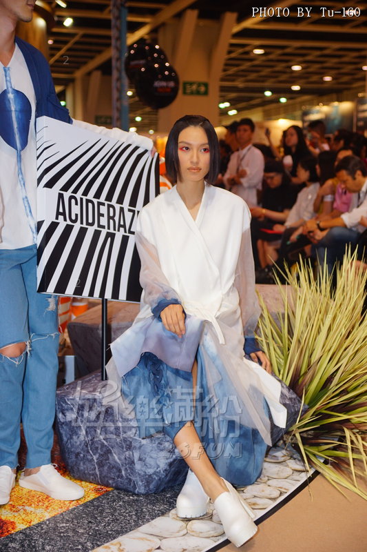 HKFW-1507-d1w1_06.JPG