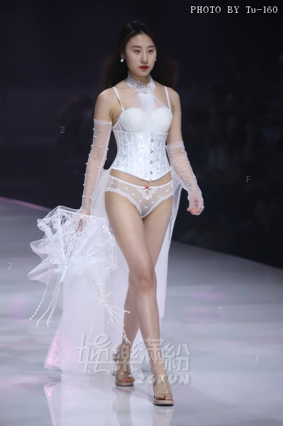 SIUF-FW2304-H5s1e_124.JPG