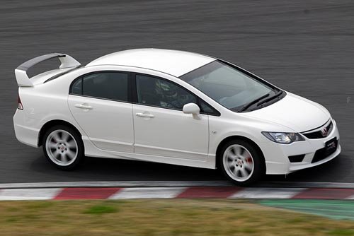 CIVIC  TYPE R  PIC 3.jpg