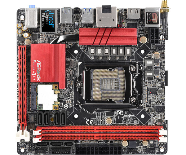 Fatal1ty Z170 Gaming-ITXac(L2).jpg