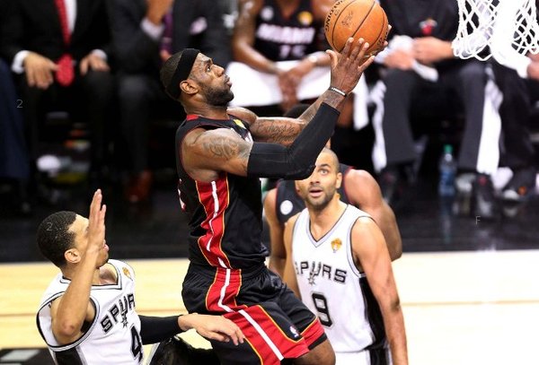 130613214906-lebron-james-layup-061313_home-t3.jpg