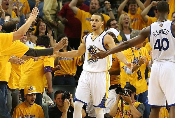 130512202140-stephen-curry-emotion-051213_home-t3.jpg