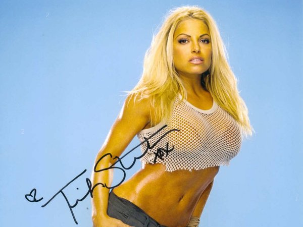 wwe_trish03.jpg